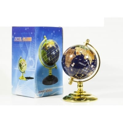Глобуси от полускъпоценни минерали