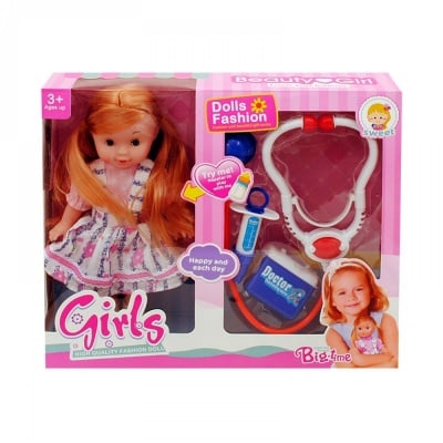 Кукла с докторски комплект