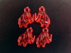 Висулка кристал слонче 15 мм червена -50 грама