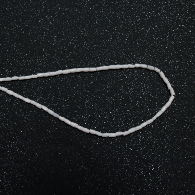 Наниз от кристални мъниста 3x5 мм дупка 0.6 мм фасетиран плътен цвят бял ~100 броя