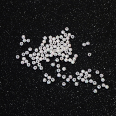 Плътни мъниста с форма на топче 4 мм дупка 1 мм цвят бял дъга -20 грама ~700 броя 