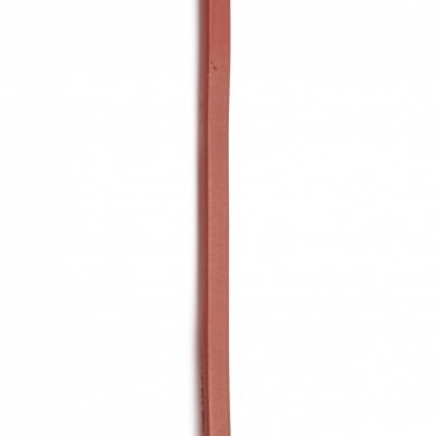Шнур естествена кожа 10x6 мм перлен цвят вишнев светъл - 1 метър