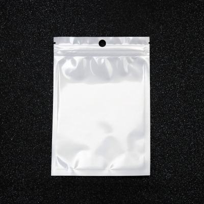 Целофанов плик 10.5/15 см с цип (канал) и бял гръб щендер -100 броя