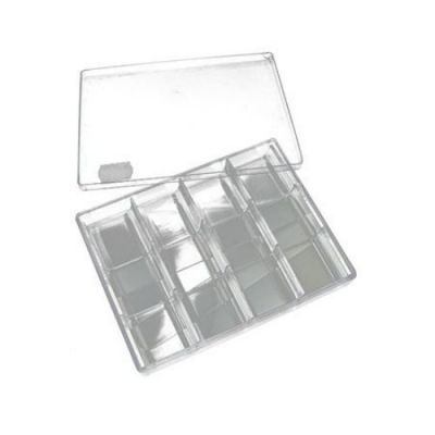 Кутия прозрачна 16.3x12.3x2.7 см с подвижни части, възможни 12 отделения