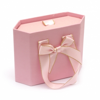 Кутия за бижута 120x148x55 мм тип чанта цвят розов