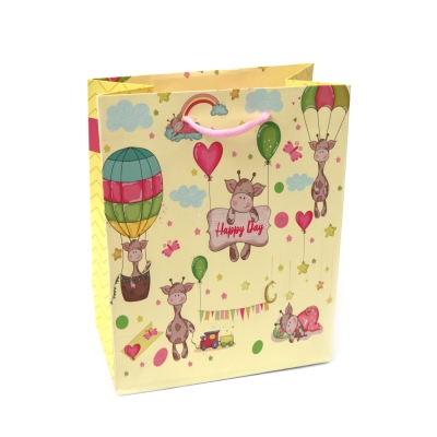 Подаръчна торбичка от картон 18x23x10 см с надпис Happy day