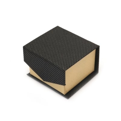 Кутия за бижута 5x5 см с магнитна закопчалка