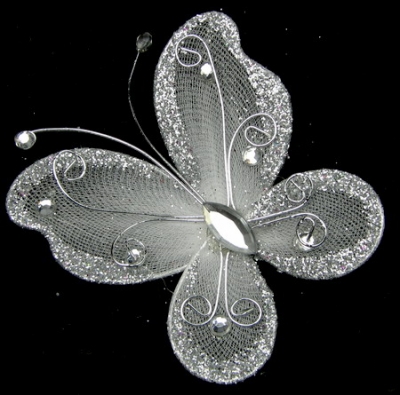 Пеперуда 70х60 мм. с брокат бяла