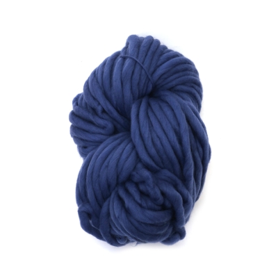 Прежда акрил 15 мм дебелина цвят син -240 грама  -50 метра