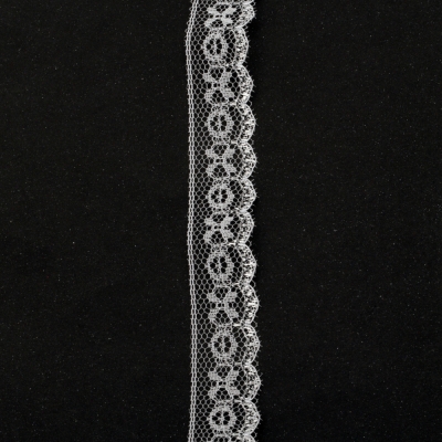 Лента дантела 24 мм бяла с ламе - 1 метър