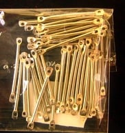 Свързващ елемент метал 25x1.2 мм цвят сребро -50 броя