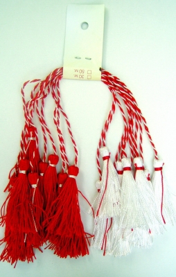 Копринени пискюли 6~7 см 56 см -10 броя