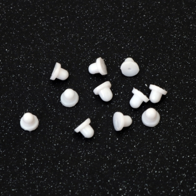 Силиконова тапичка за обеци 6x5 мм дупка 0.5 мм плътна бяла -100 броя