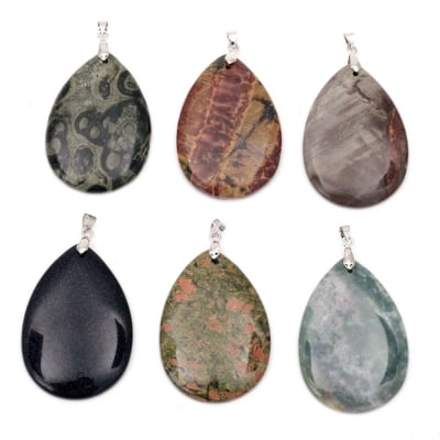 Висулка естествен камък АСОРТЕ 40x58 мм