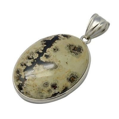 Висулка естествен камък НЕФРИТ -ЖАДЕИТ червена пейзажен 32x58x8 мм дупка 6x12 мм