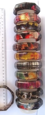 Гривна пластмаса брокат