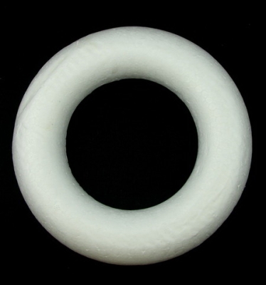 Кръг от стиропор 220 мм с обла и плоска страна за декорация -1 брой