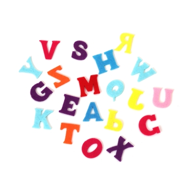 Латински букви от филц 26 мм микс цветове -10 броя