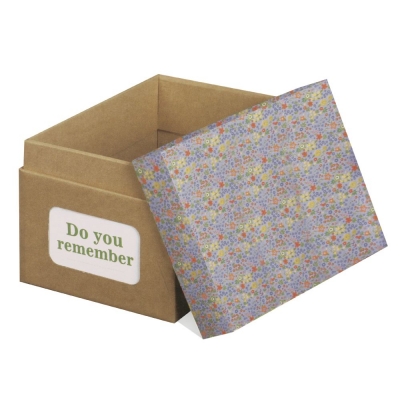 Комплект за направа на картонена кутия 21x14 см с цветен капак цветя