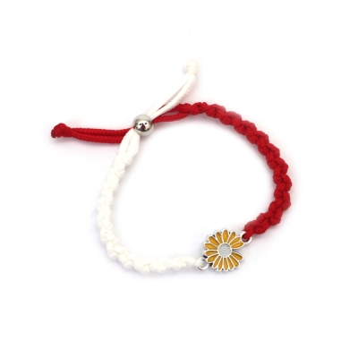 Ръчно плетени Мартеници Гривни с цвете 10 броя