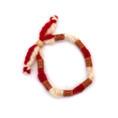 Ръчно плетени Мартеници Гривни с мъниста 10 броя