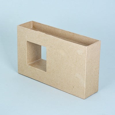 Ваза от папие маше с квадратен прозорец, 20 x 12 x 5 cm