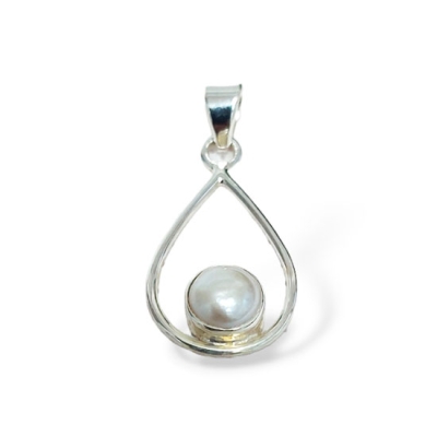Медальон Перла със Сребро 925