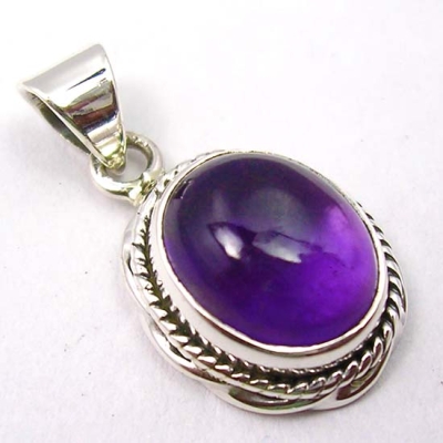 Медальон Лилав Аметист със Сребро 925