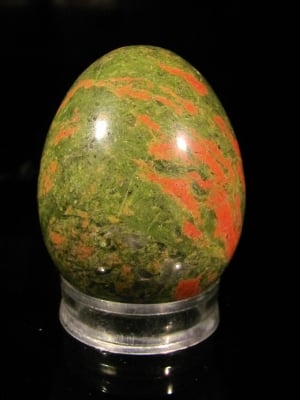 Яйце - Унакит