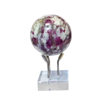 Топка от Червен Турмалин - Рубелит в Пегматит