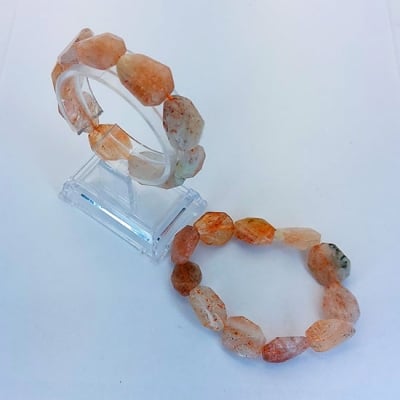 Гривни Фасетиран Слънчев Камък (Хелиолит)