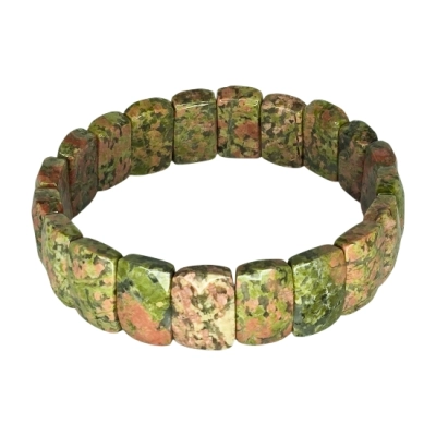 Гривна Фасетиран  Унакит 