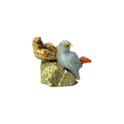 Фигурка на Двойка Гълъби от полускъпоценни камъни - Арагонит, Яспис, Калцит, Доломит, Оникс, Пирит