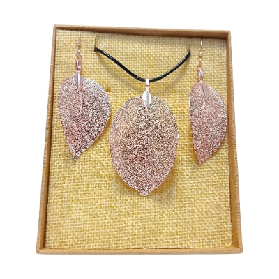 Галванична Бижутерия Комплект Медальон и Обици- "Пепел от рози"