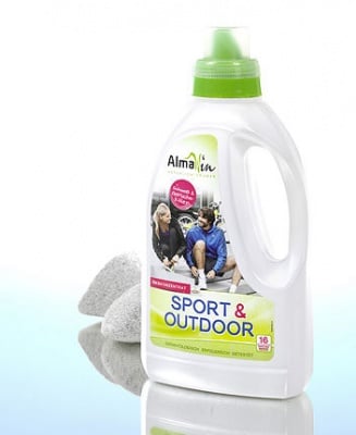 БИО ТЕЧЕН ПЕРИЛЕН ПРЕПАРАТ ЗА СПОРТНИ ДРЕХИ - 750 мл., ALMAWIN