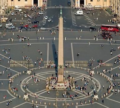 Монтаги Кийн: Светлината трябва да достигне до 8-те обелиска в Рим