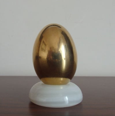 Яйце в естествен размер - позлатено, 24 карата