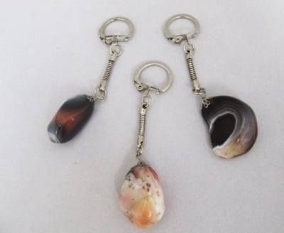 КЛЮЧОДЪРЖАТЕЛ АХАТ – подобрява концентрацията и балансира енергиите