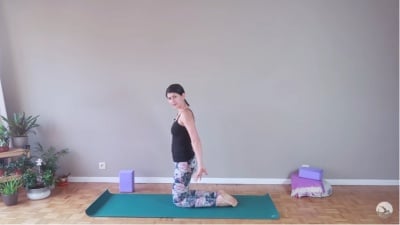 30 минутен йога комплекс за подпомагане на храносмилането