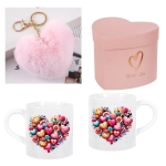 Подаръчен комплект "Обичам те" с чаша и плюшено "Сърце"