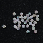 Кристални мъниста с форма на топче с релефна роза 8 мм дупка 1 мм  цвят бял дъга -20 грама ~80 броя 