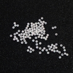 Плътни мъниста с форма на топче 4 мм дупка 1 мм цвят бял дъга -20 грама ~700 броя 