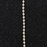 Гирлянд с перла пластмаса 3 мм цвят крем - 1 метър