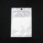 Целофанов плик 10.5/15 см с цип (канал) и бял гръб щендер -100 броя