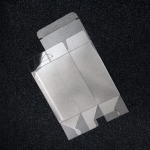 Кутия PVC сгъваема 7x4.5x10 см мека прозрачна с окачалка