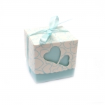 Кутия картонена сгъваема сърца 5.2x5.2x5 см цвят светло син с пандела