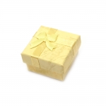 Кутия за бижута 4x4 см жълта