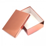 Кутия за подарък 29x21x12.5 см цвят бледо розов металик