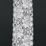 Лента дантела еластична 80 мм бяла - 1 метра
