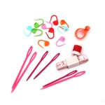 Комплект за плетене на една кука в несесер